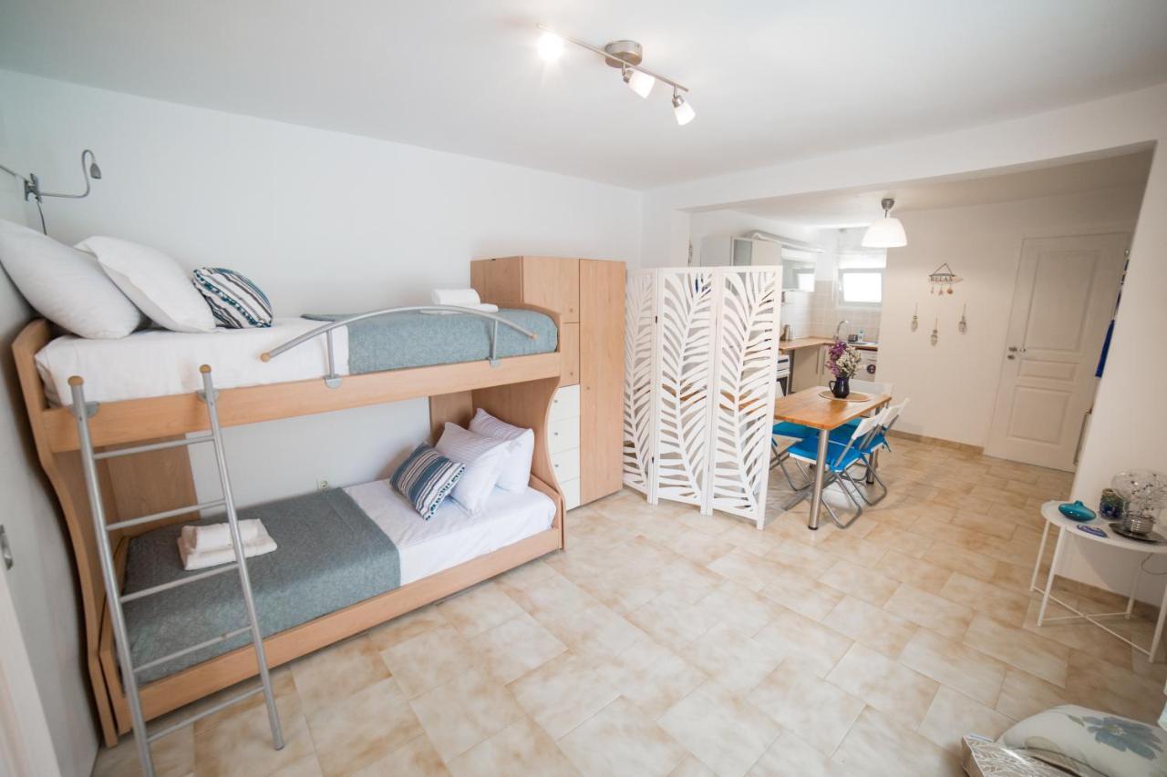 Agiazi Poros Summer House Galatás 外观 照片